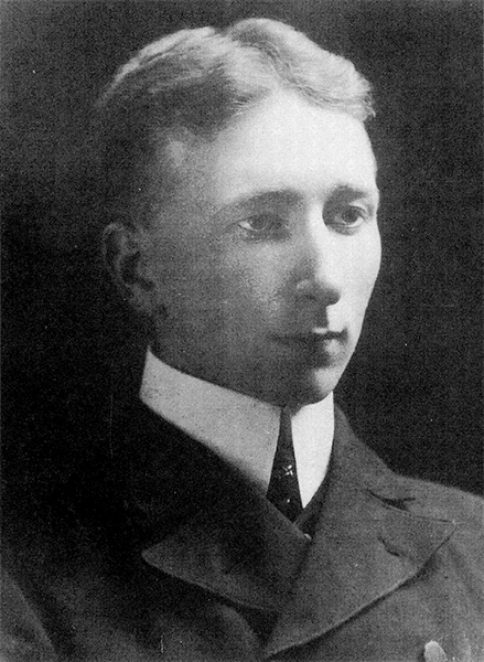 图 5 1910年的宾克。